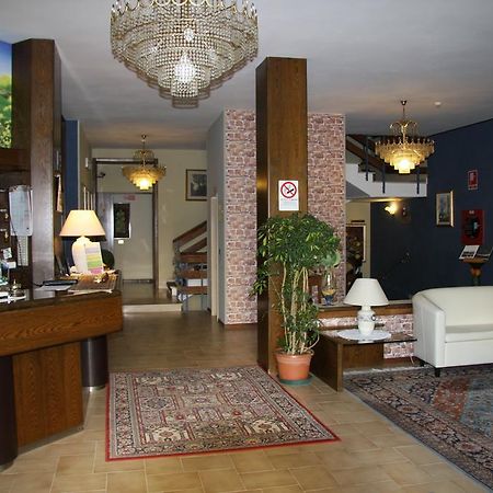 Hotel Firenze Chianciano Terme Exterior foto
