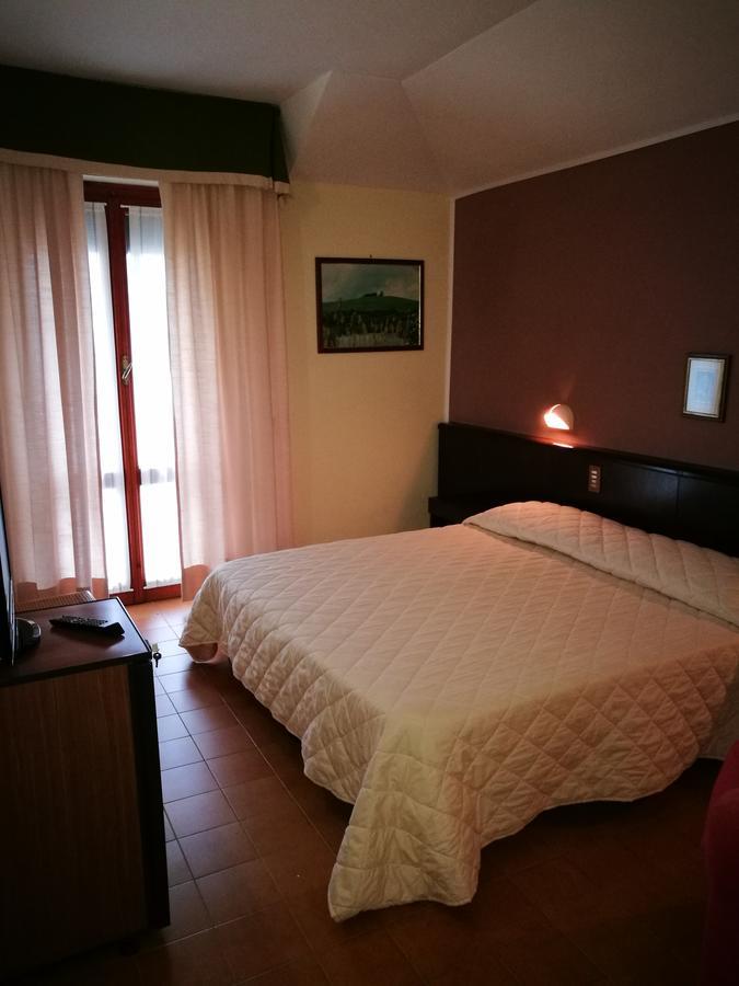 Hotel Firenze Chianciano Terme Exterior foto