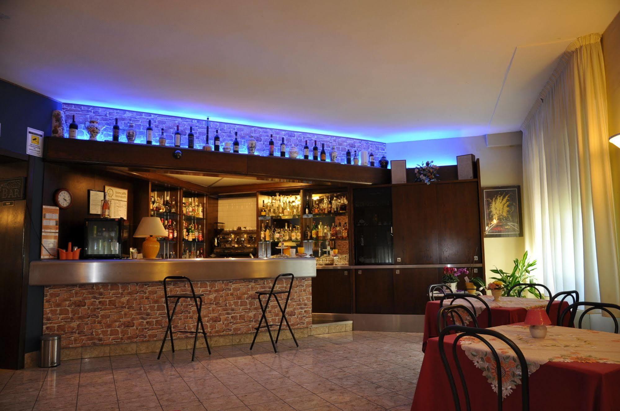 Hotel Firenze Chianciano Terme Exterior foto